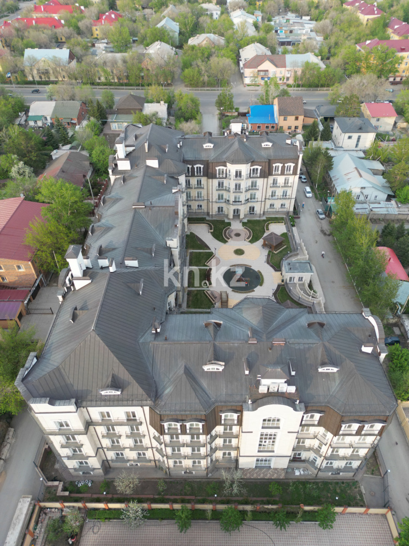 Продажа 5-комнатной квартиры, 180 м², ул. Чижевского, дом  27 в Караганде - фото 2