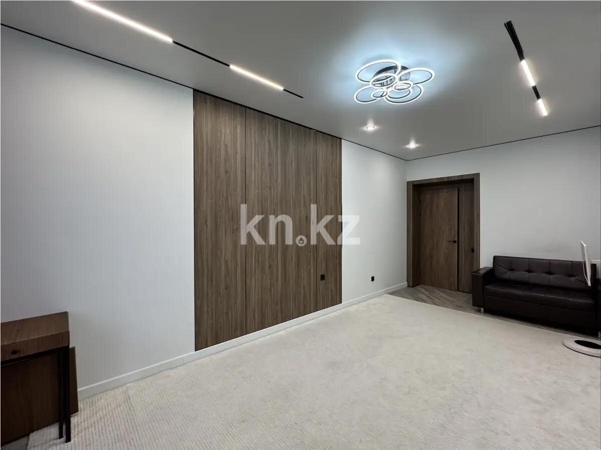 Продажа 3-комнатной квартиры, 94 м² в Астане