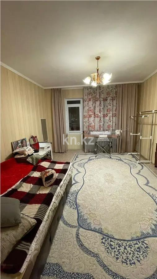 Продажа 2-комнатной квартиры, 64 м² в Караганде