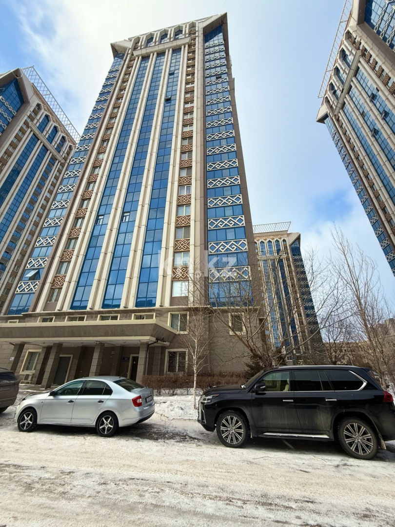 Продажа 4-комнатной квартиры, 106 м², ул. Куанышбаева, дом  9/2 в Астане - фото 32