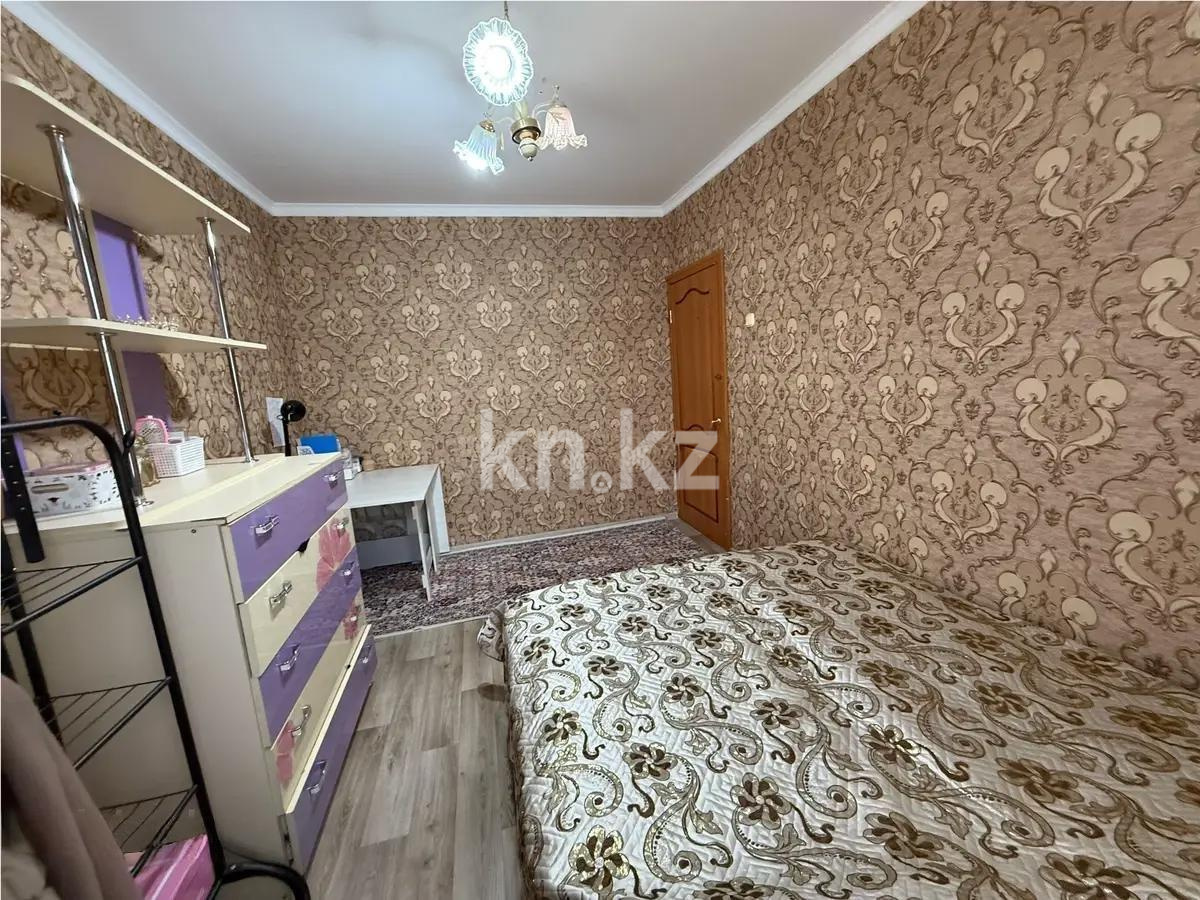 Продажа 4-комнатной квартиры, 80 м², пр. Шахтеров, дом  5 в Караганде - фото 3