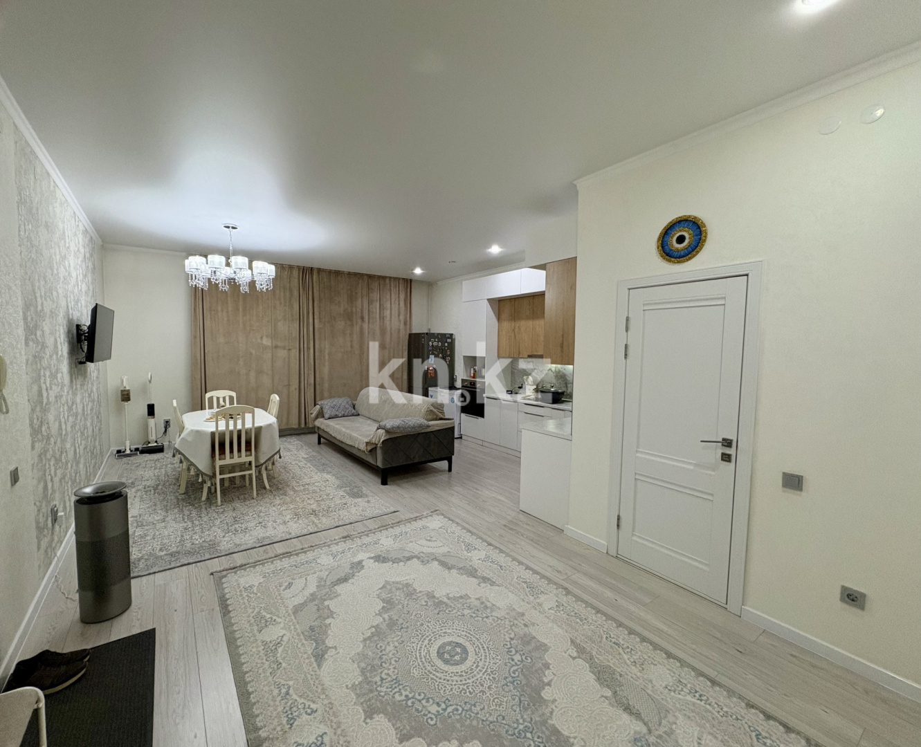 Продажа 3-комнатной квартиры, 80 м², мкр. Алтын Арка, дом  12 в Караганде