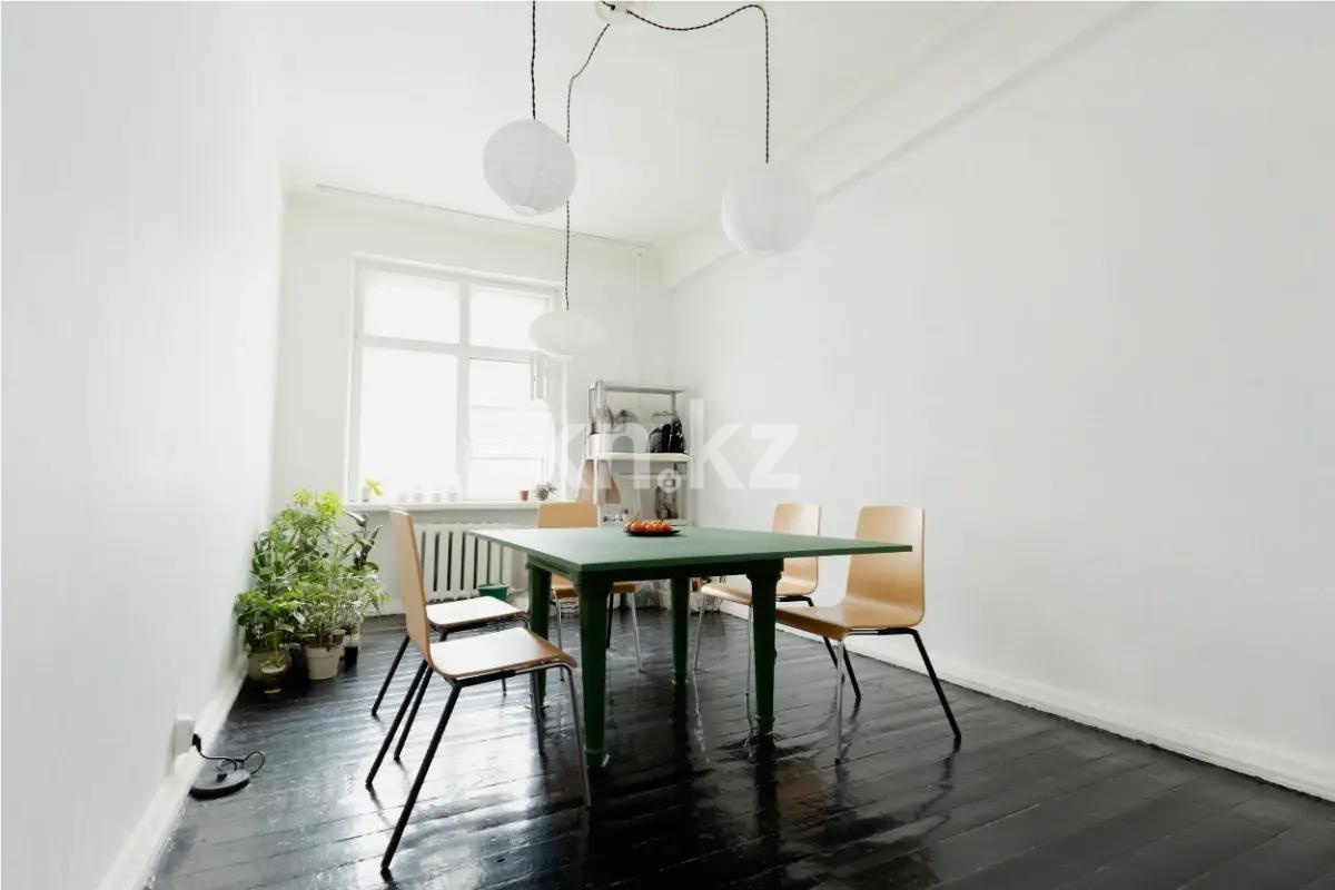 Продажа 2-комнатной квартиры, 47 м², пр. Жибек жолы, дом  149 в Алматы