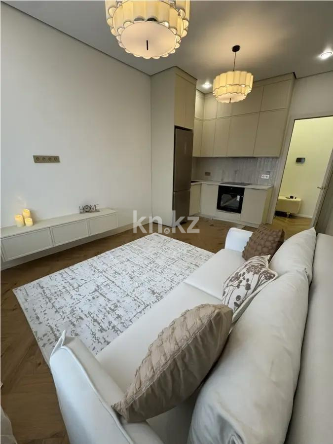 Продажа 2-комнатной квартиры, 41 м², ул. Райымбек батыра, дом  2 стр в Астане - фото 2