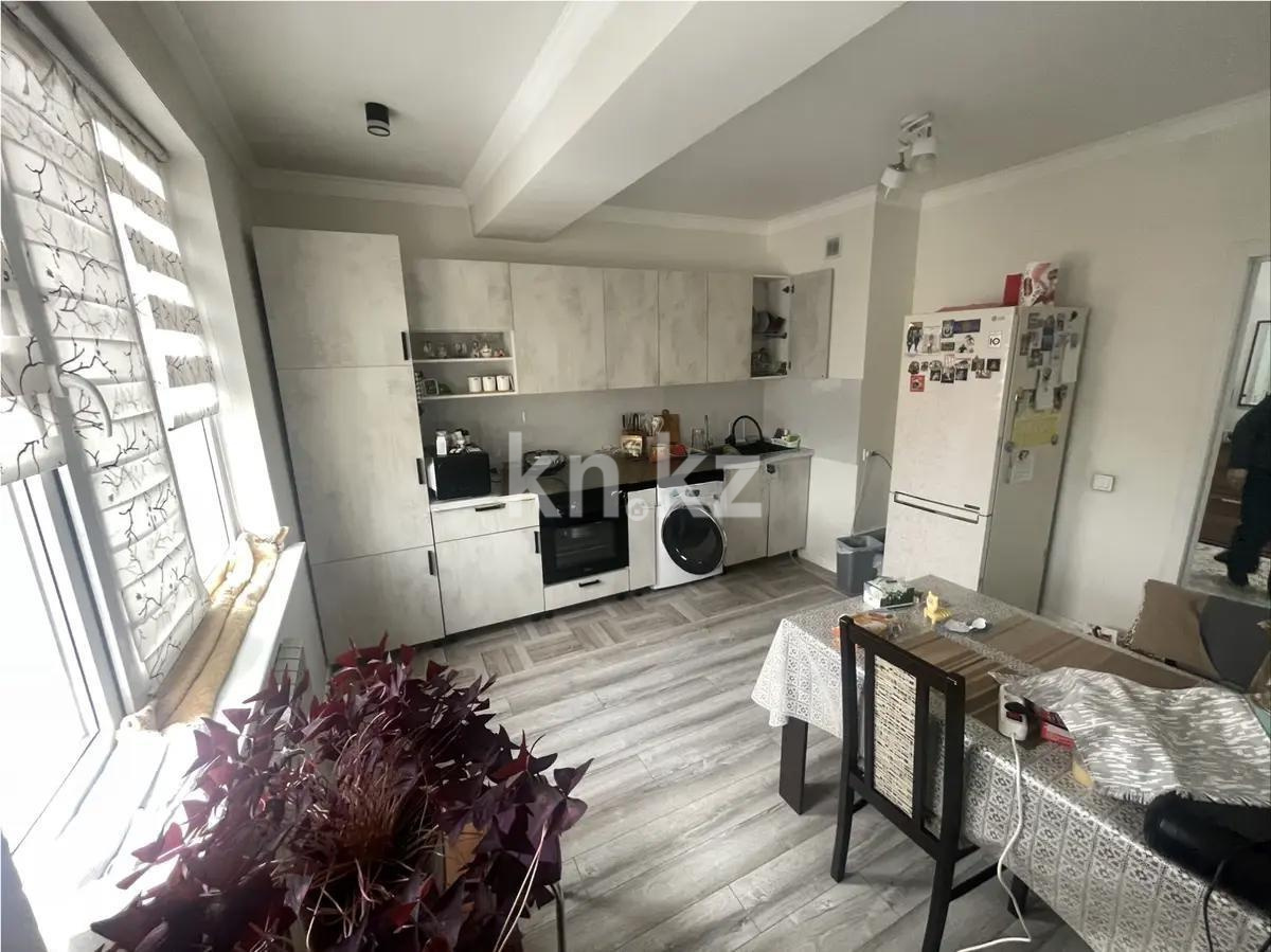 Продажа 2-комнатной квартиры, 67.3 м² в Алматы - фото 3