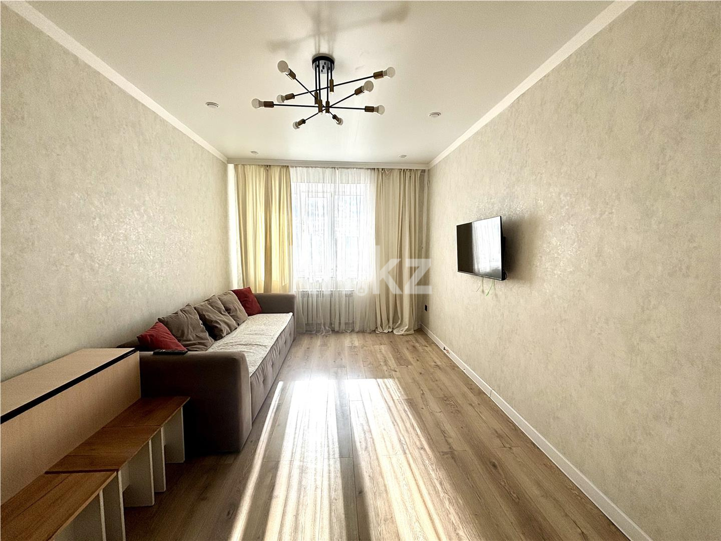 Продажа 2-комнатной квартиры, 40 м², 137 учетный квартал, дом  349 в Караганде - фото 2