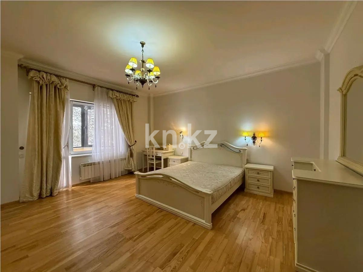 Продажа 4-комнатной квартиры, 192.3 м² в Астане - фото 2