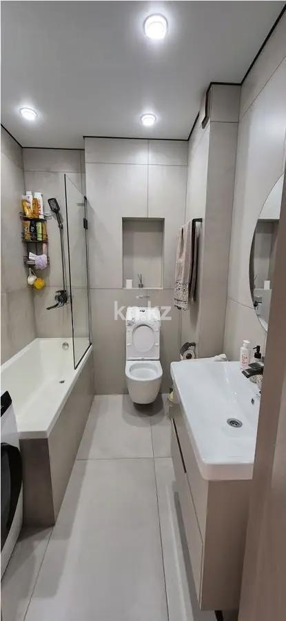 Продажа 3-комнатной квартиры, 70.2 м² в Алматы - фото 5