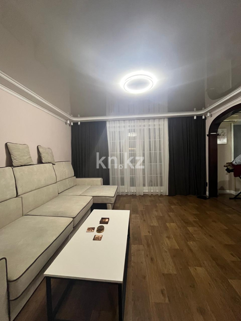 Продажа 3-комнатной квартиры, 64 м², Степной-1, дом  4/36 в Караганде - фото 8