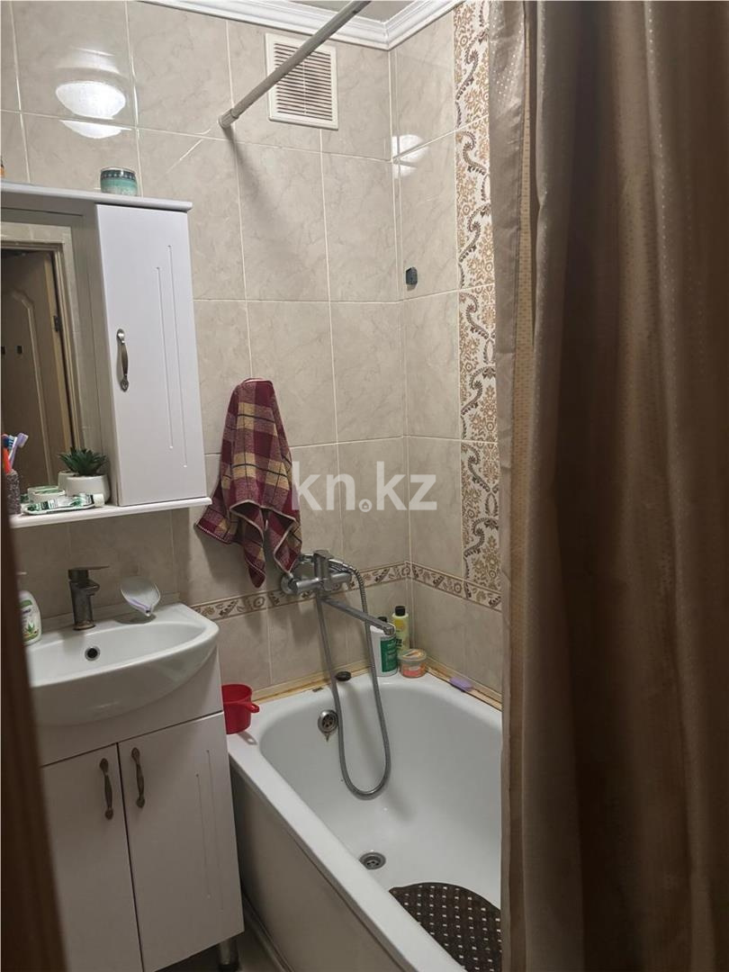 Продажа 4-комнатной квартиры, 72 м² в Караганде - фото 9
