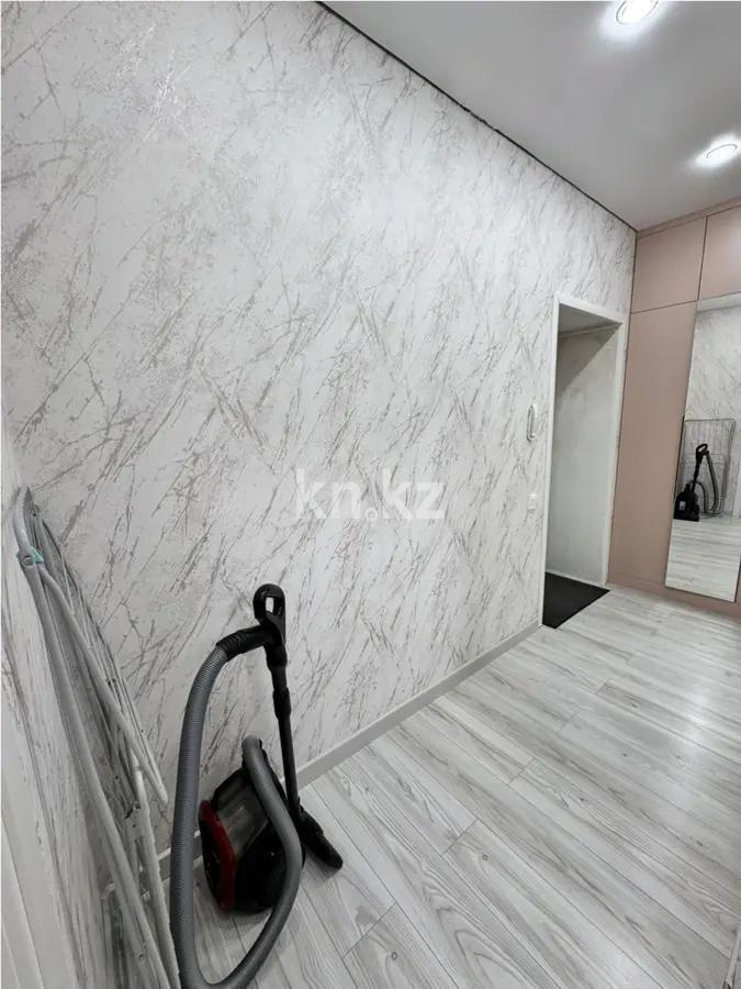 Продажа 1-комнатной квартиры, 38.2 м², ул. Нажимеденова, дом  52а в Астане - фото 4