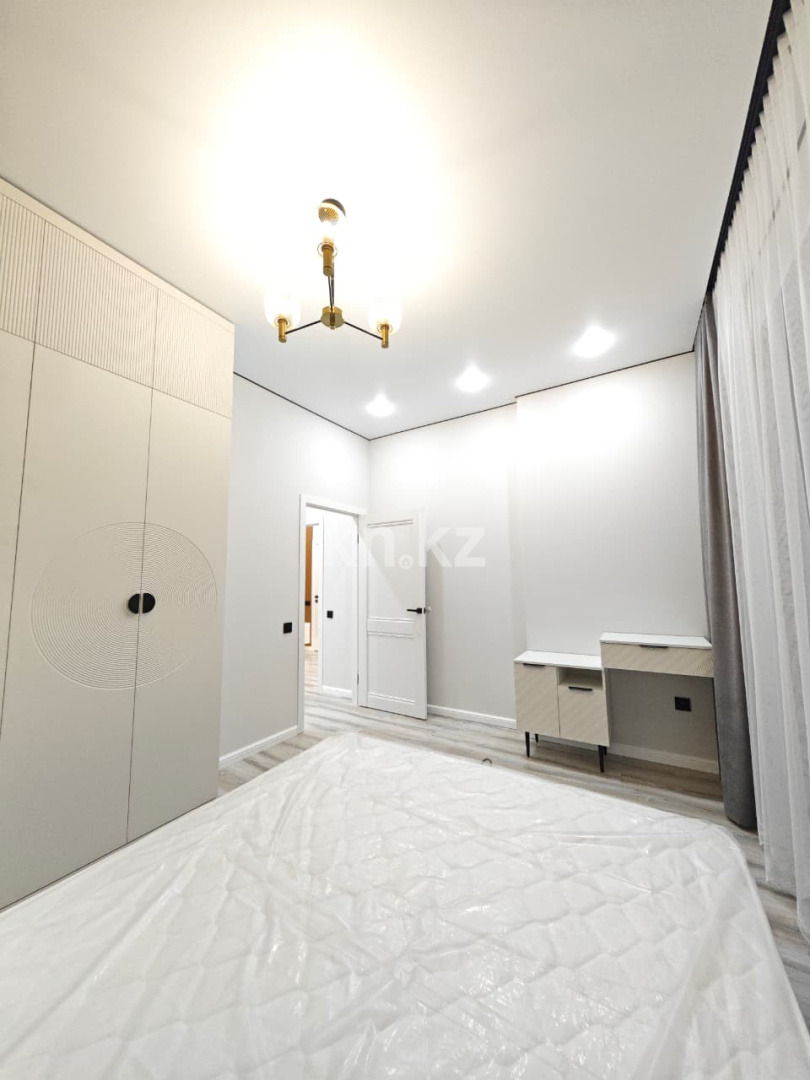 Продажа 2-комнатной квартиры, 59 м², ул. Университетская, дом  18 в Караганде - фото 7