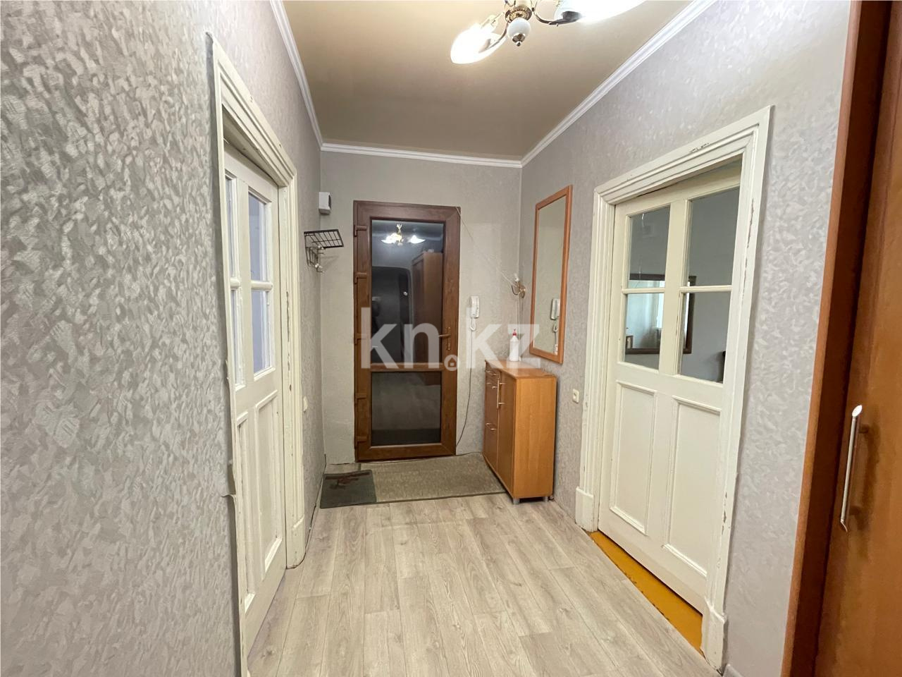 Продажа 3-комнатной квартиры, 77 м², ул. Шахтёрская, дом  45 в Сарани - фото 11