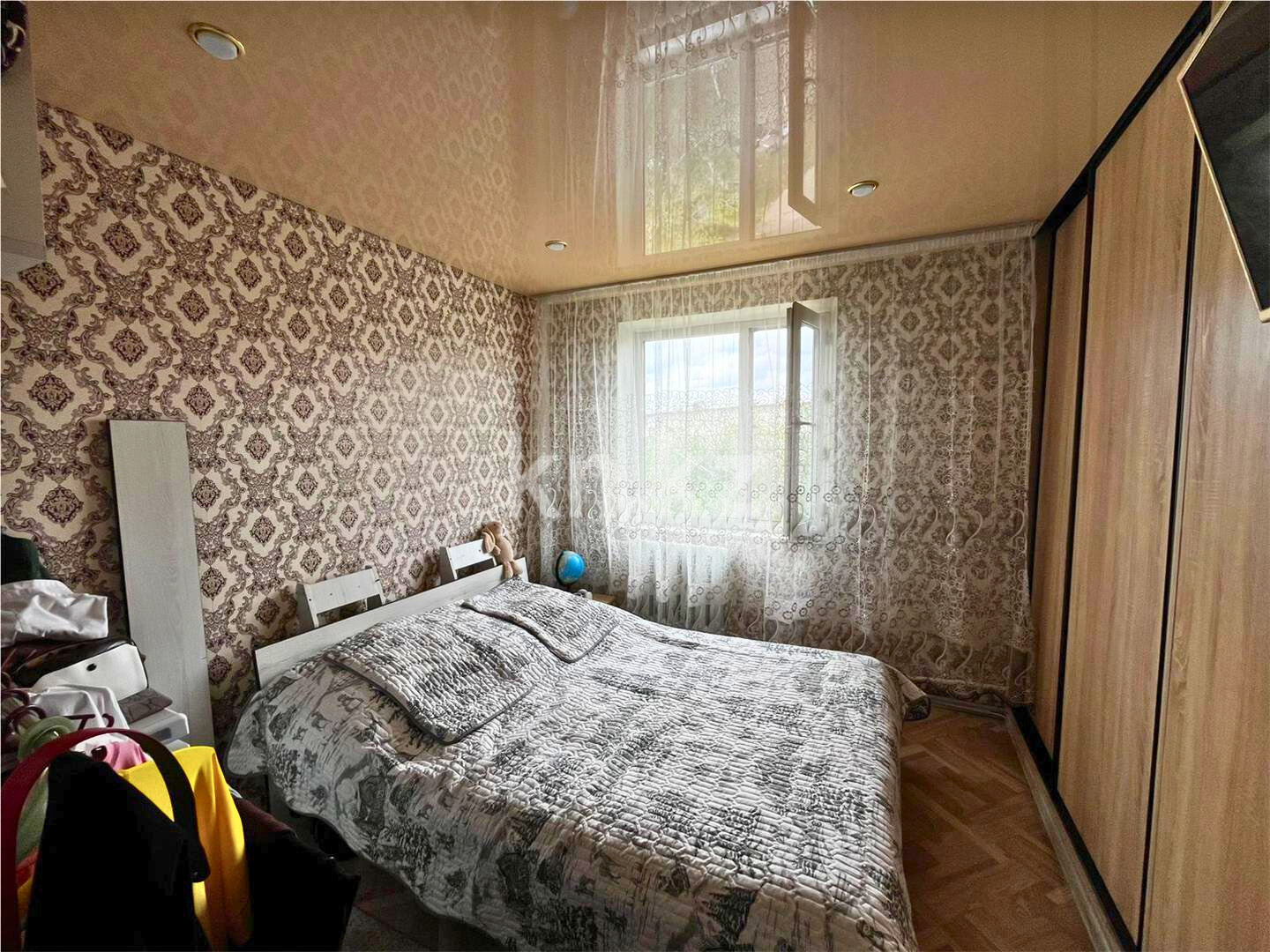 Продажа 3-комнатной квартиры, 47 м², 15 мкр. в Караганде - фото 4