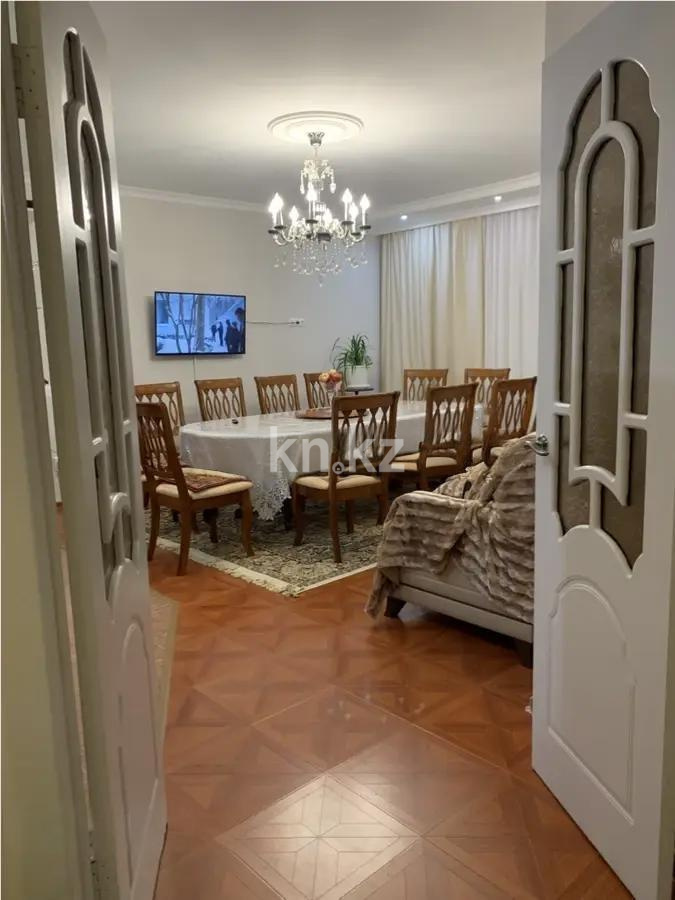 Продажа 2-комнатной квартиры, 71 м², пр. Кошкарбаева, дом  40/1 в Астане