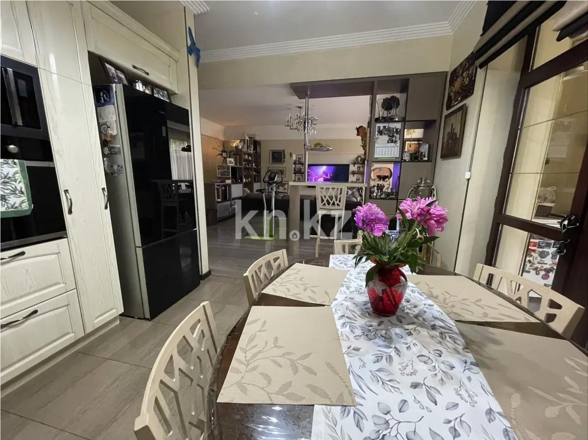Продажа 7-комнатной квартиры, 246 м² в Алматы - фото 7