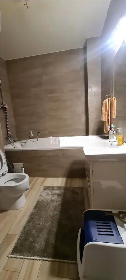 Продажа 3-комнатной квартиры, 103 м², ул. Иманова, дом  10/1 в Астане - фото 5