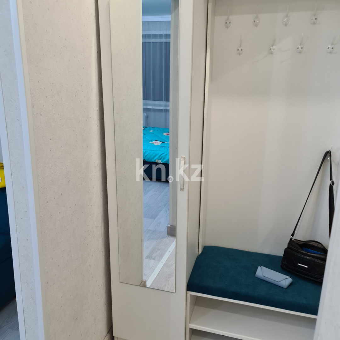 Аренда 1-комнатной квартиры посуточно, 35 м², пр. Бухар-жырау, дом  79/2 в Караганде - фото 5