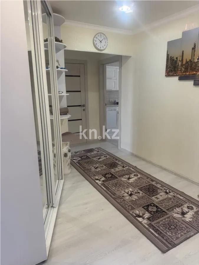 Продажа 4-комнатной квартиры, 75 м², мкр-н Голубые Пруды, дом  13 в Караганде - фото 8