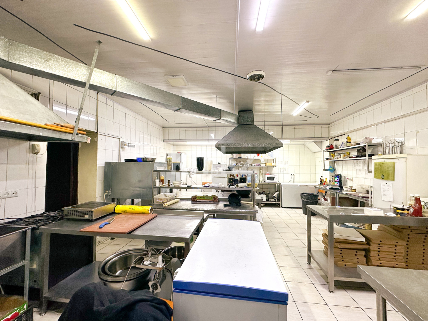 Продажа , 300 м², ул. Гурилева, дом  59а в Алматы - фото 10