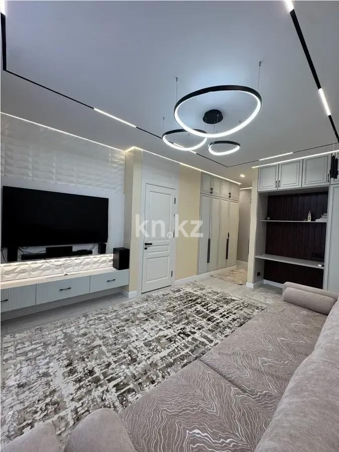 Продажа 2-комнатной квартиры, 55 м² в Алматы