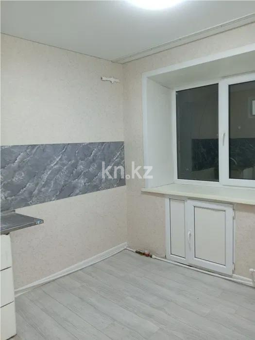 Продажа 2-комнатной квартиры, 45 м², 12-й мкр., дом  6 в Караганде - фото 4