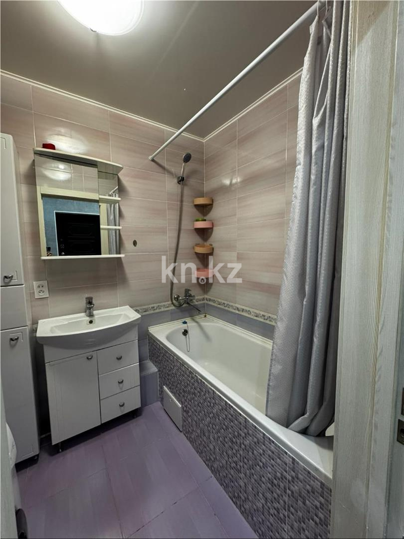Продажа 2-комнатной квартиры, 68 м² в Караганде - фото 9