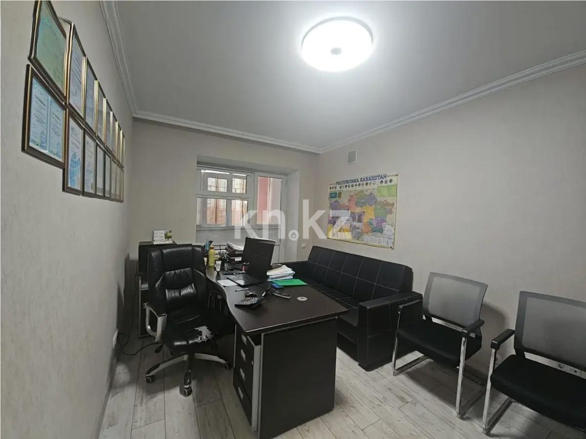 Продажа 1-комнатной квартиры, 48.2 м², ул. Туркестан, дом  30 в Астане