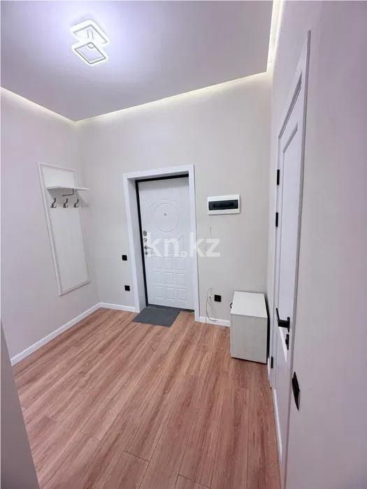 Продажа 1-комнатной квартиры, 39 м², пр. Туран, дом  45/1 в Астане - фото 4