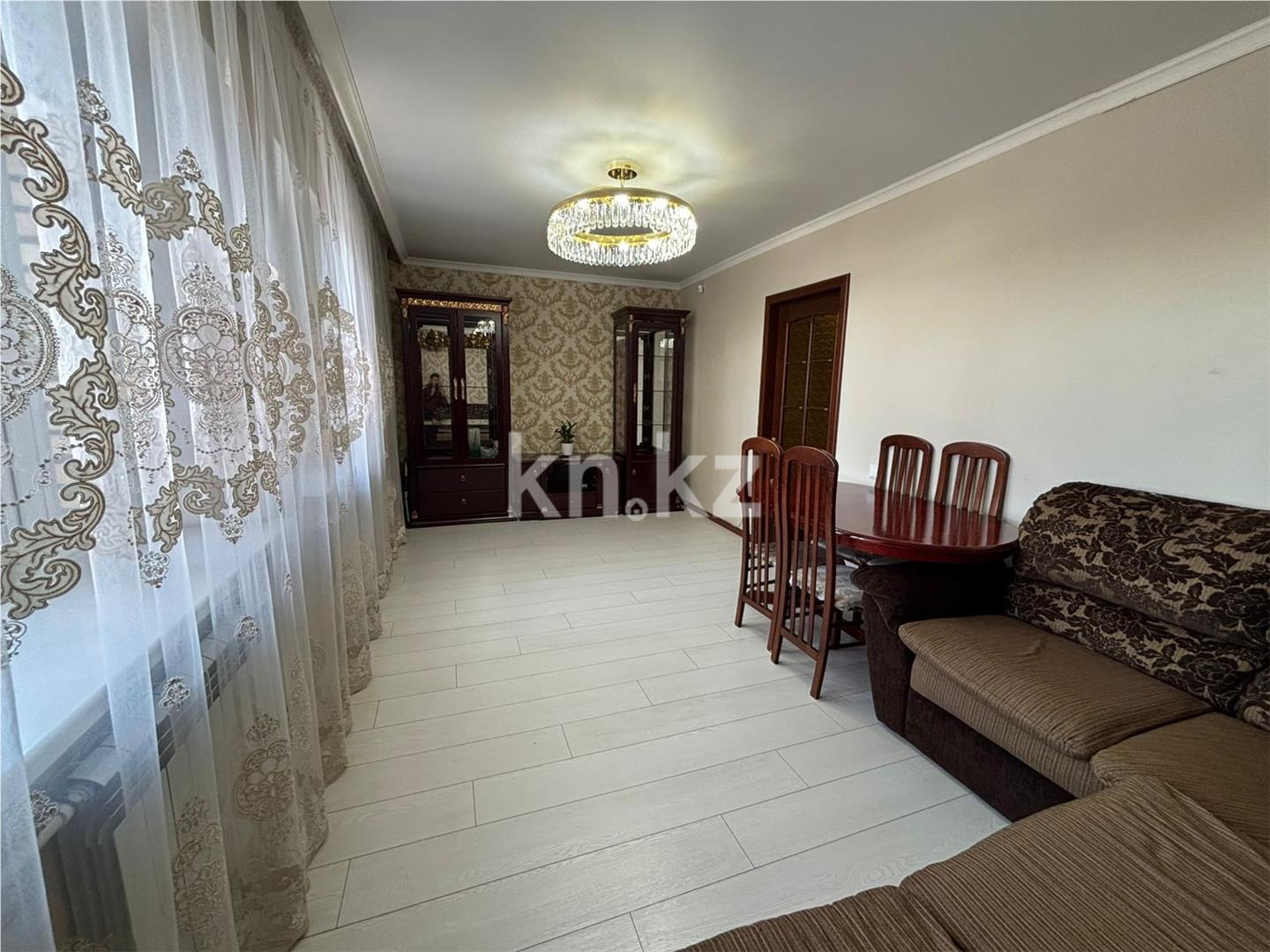 Продажа 4-комнатной квартиры, 80 м², ул. Ермекова в Караганде - фото 2