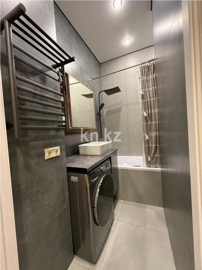 Продажа 3-комнатной квартиры, 57 м², ул. Халиуллина, дом  140/5 в Алматы - фото 5