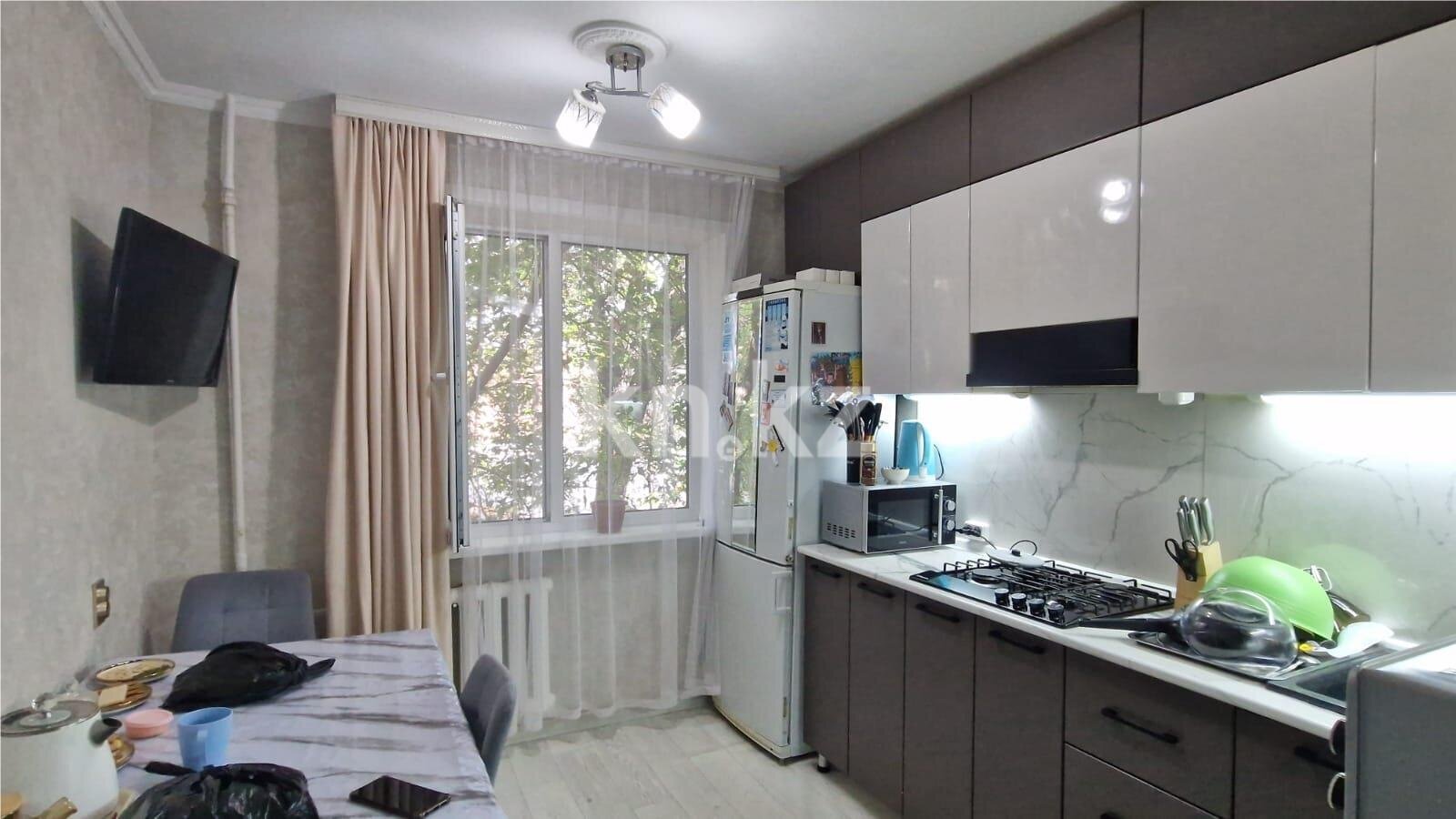 Продажа 3-комнатной квартиры, 68 м² в Караганде - фото 8