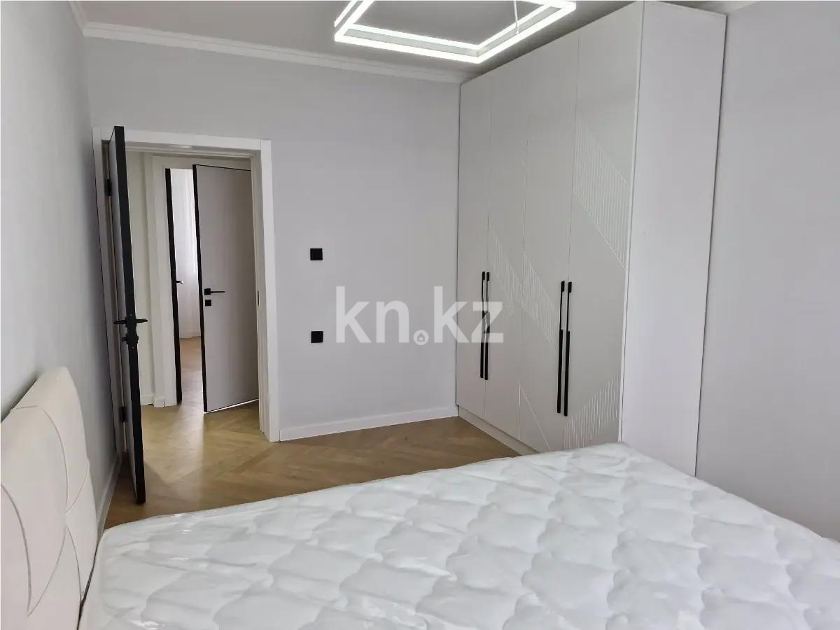 Продажа 3-комнатной квартиры, 67.4 м² в Алматы - фото 2