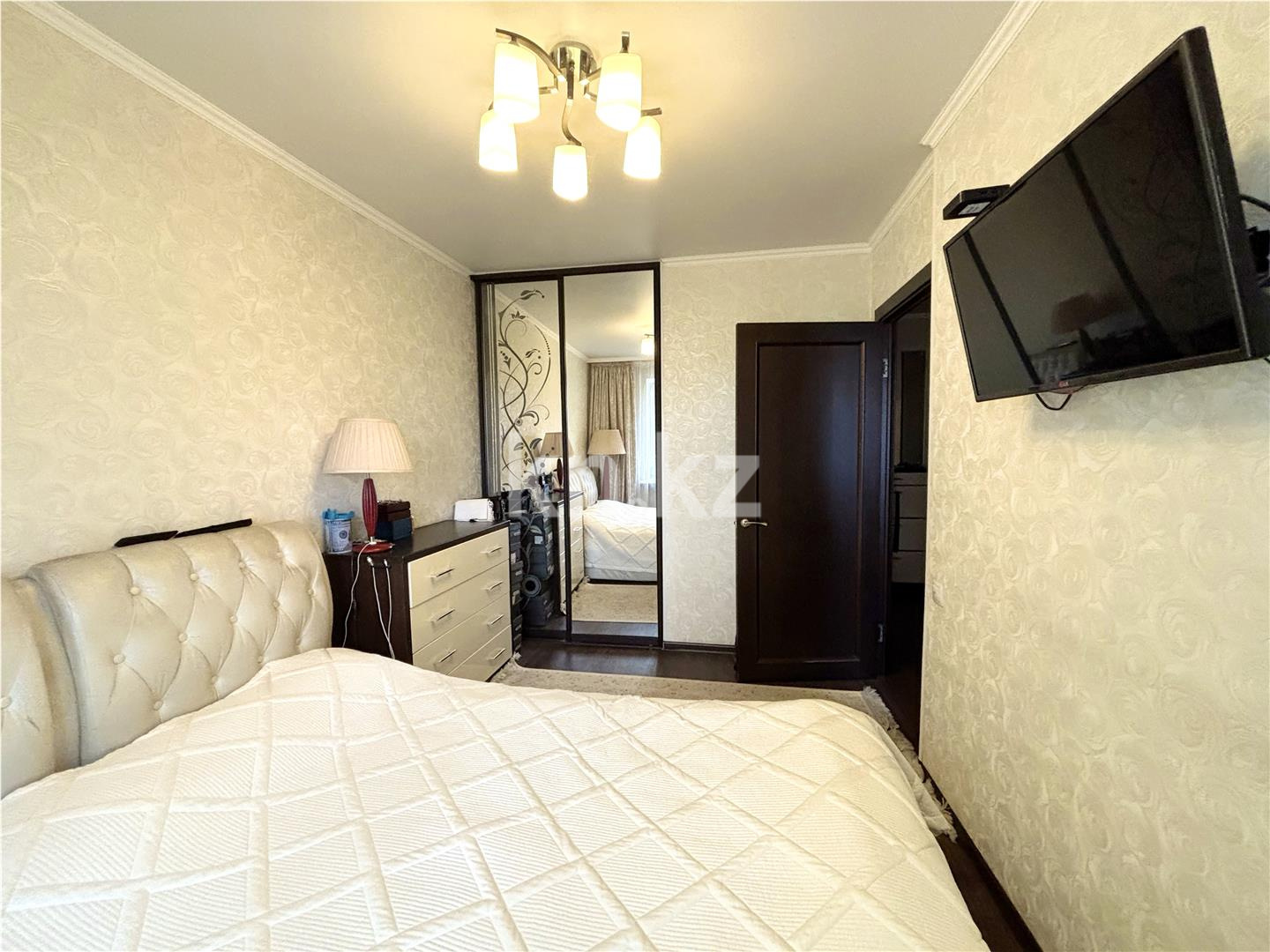 Продажа 3-комнатной квартиры, 57 м², ул. Крылова, дом  11 в Караганде - фото 6