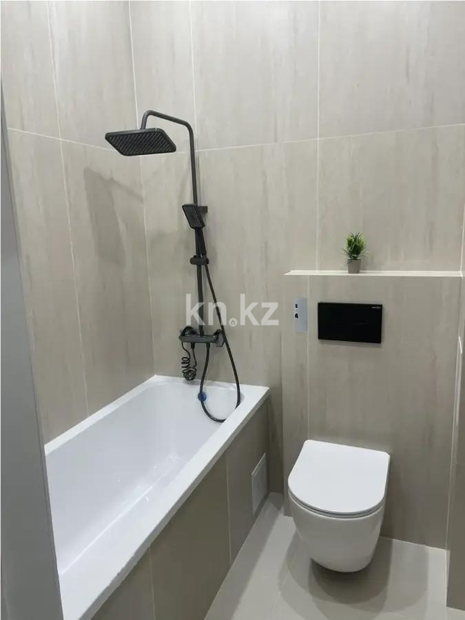Продажа 2-комнатной квартиры, 40 м², ул. Е-181, дом  1 в Астане - фото 5