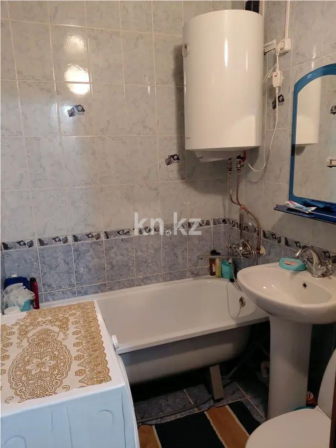 Продажа 1-комнатной квартиры, 30 м², ул. Ерубаева, дом  50 в Караганде - фото 3