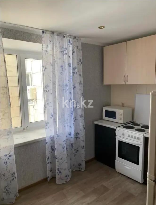 Продажа 3-комнатной квартиры, 58 м², ул. Гоголя, дом  51/1 в Караганде - фото 2