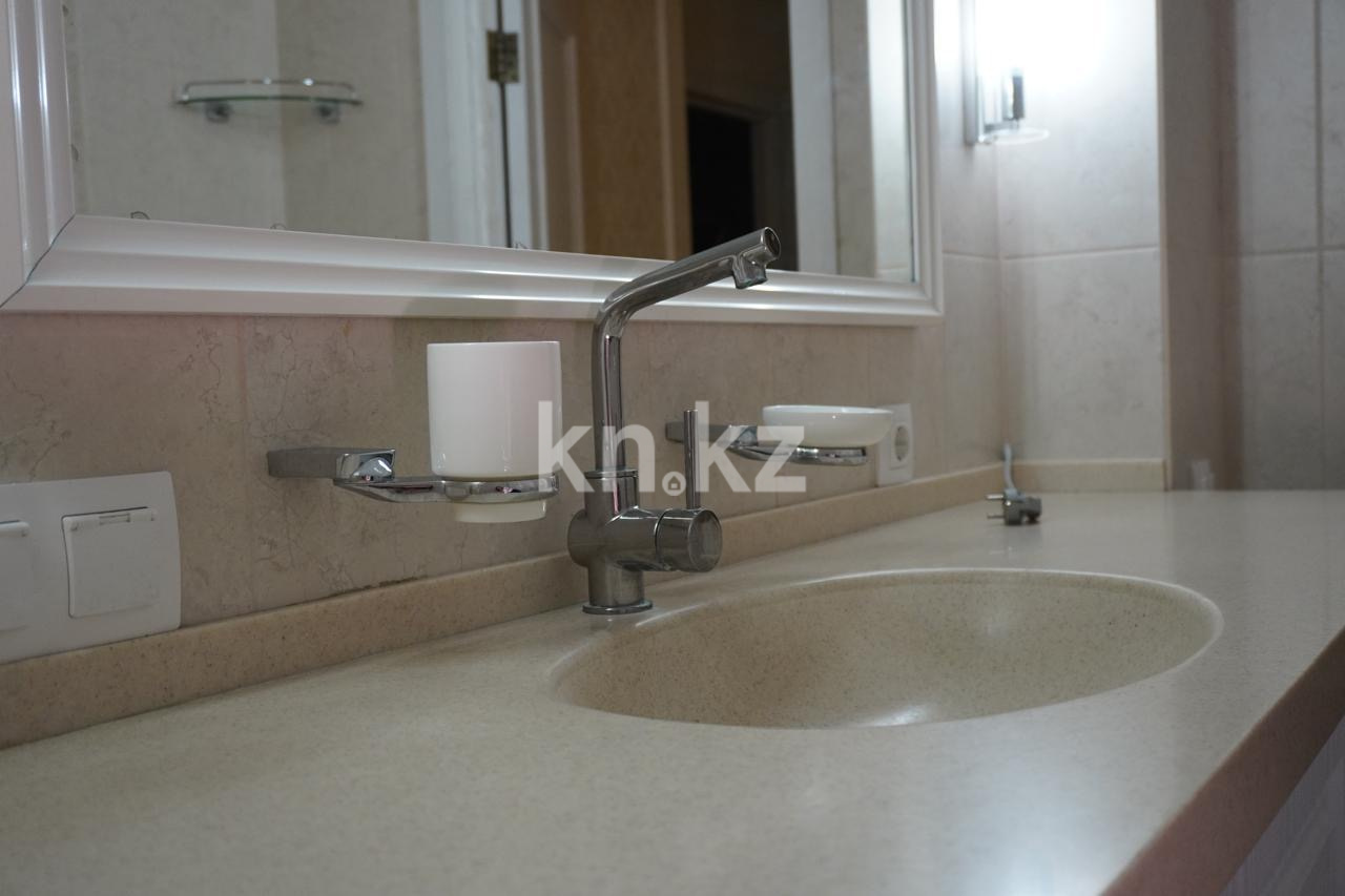 Продажа 3-комнатной квартиры, 98 м² в Астане - фото 5