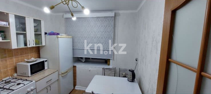 Продажа 3-комнатной квартиры, 43 м², 12 мкр-н, дом  23 в Караганде - фото 3