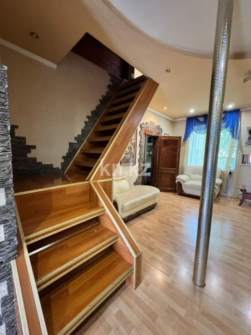 Продажа 5-комнатного дома, 373 м² в Караганде - фото 17