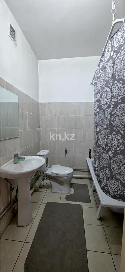 Продажа 2-комнатной квартиры, 65 м² в Алматы - фото 4