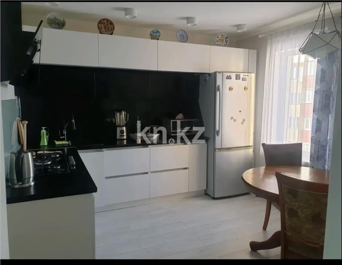 Продажа 4-комнатной квартиры, 80 м², мкр-н Таугуль, дом  52 в Алматы