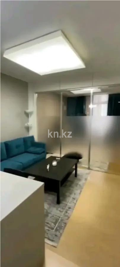 Продажа 2-комнатной квартиры, 42 м², ул. Байтурсынова, дом  1 в Астане