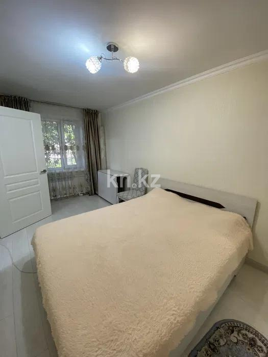 Продажа 2-комнатной квартиры, 45 м², 13 мкр., дом  13 в Караганде - фото 2