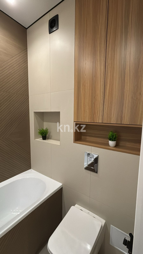 Продажа 3-комнатной квартиры, 65 м² в Алматы - фото 4