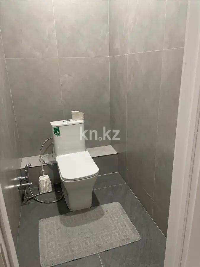 Продажа 3-комнатной квартиры, 80 м², ул. Култегин, дом  2 в Астане - фото 6