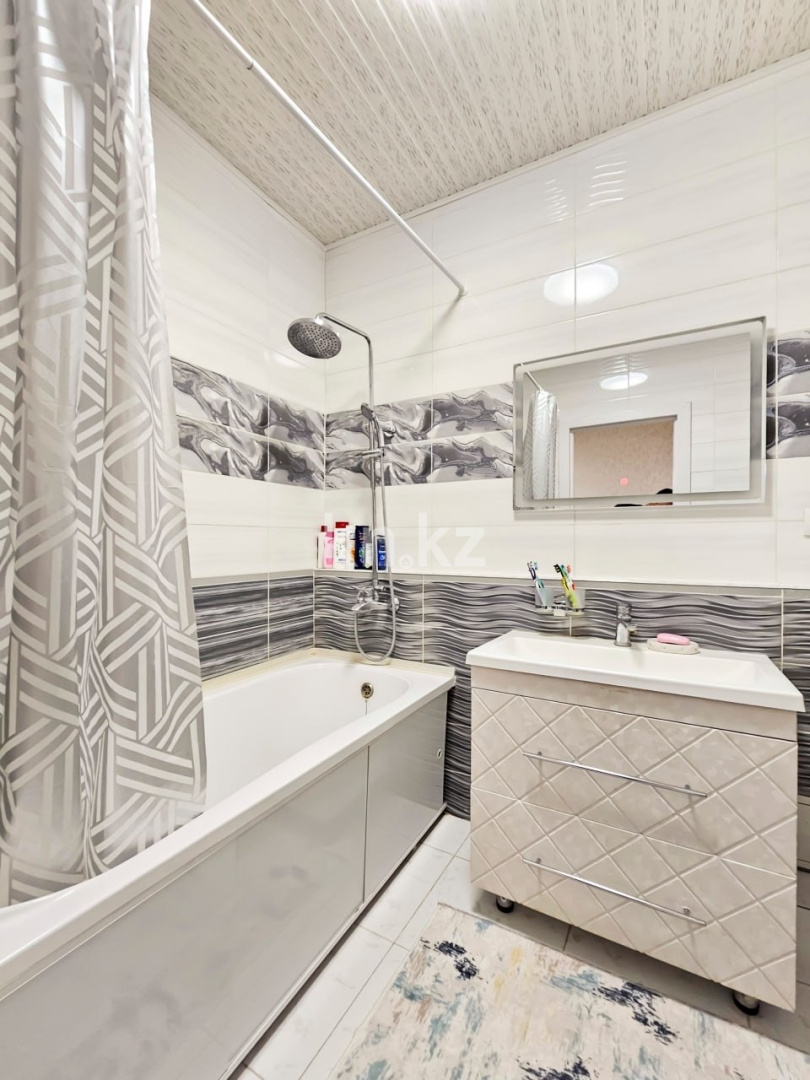 Продажа 3-комнатной квартиры, 82 м² в Алматы - фото 4