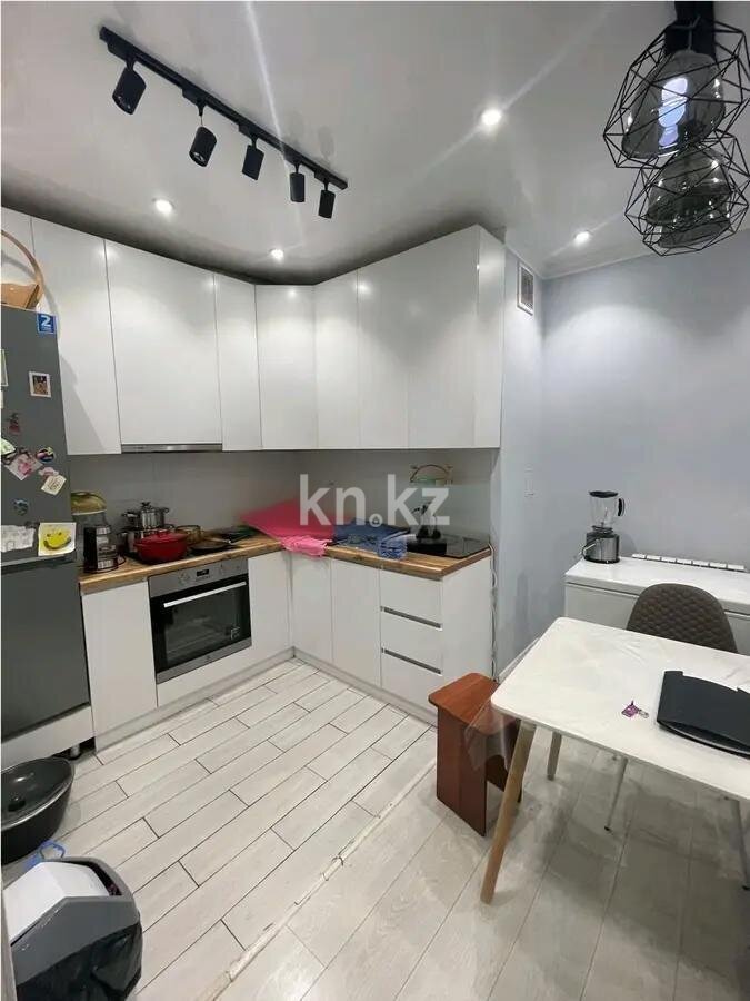 Продажа 2-комнатной квартиры, 61.2 м² в Алматы - фото 3