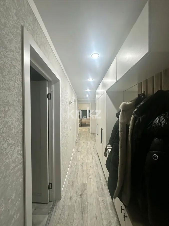 Продажа 3-комнатной квартиры, 80 м², ул. Муканова, дом  1б в Караганде - фото 3