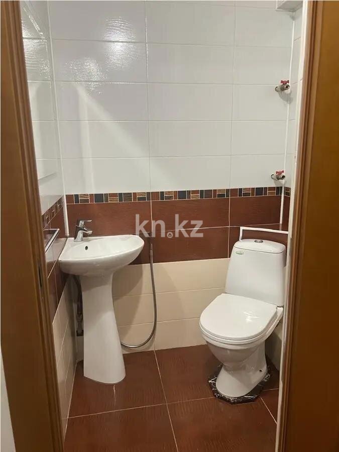 Продажа 3-комнатной квартиры, 63 м² в Алматы - фото 4